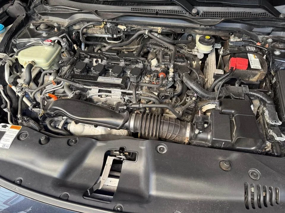 2017 Honda Civic 10th Gen - Image 8 of 9