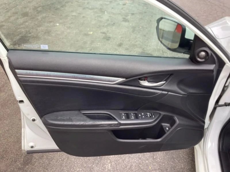 2017 Honda Civic 10th Gen - Image 13 of 18