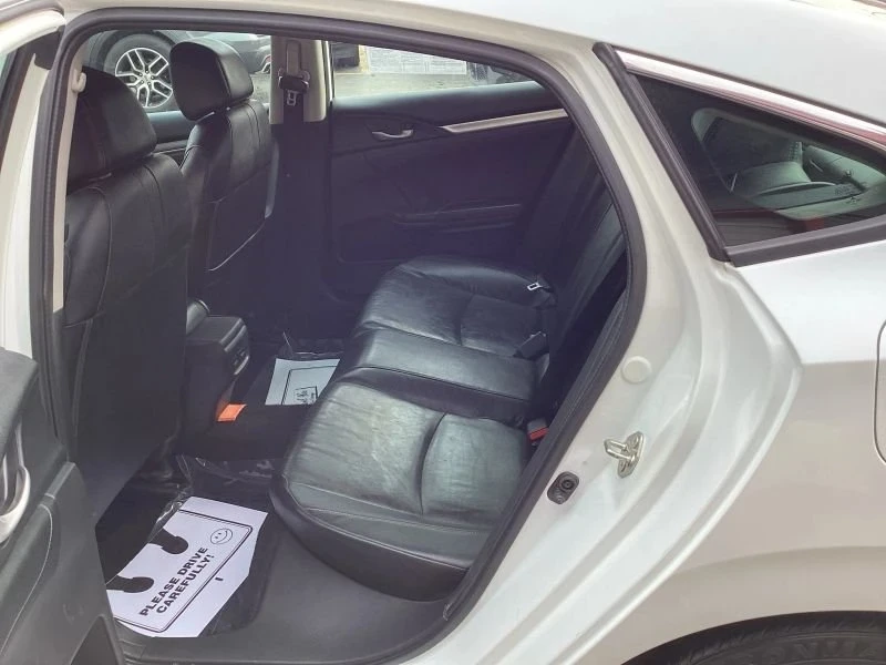 2017 Honda Civic 10th Gen - Image 10 of 18