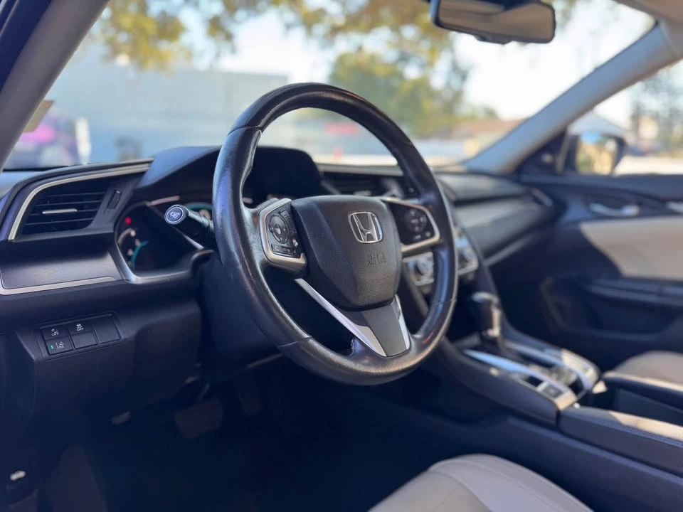 2017 Honda Civic 10th Gen - Image 9 of 9