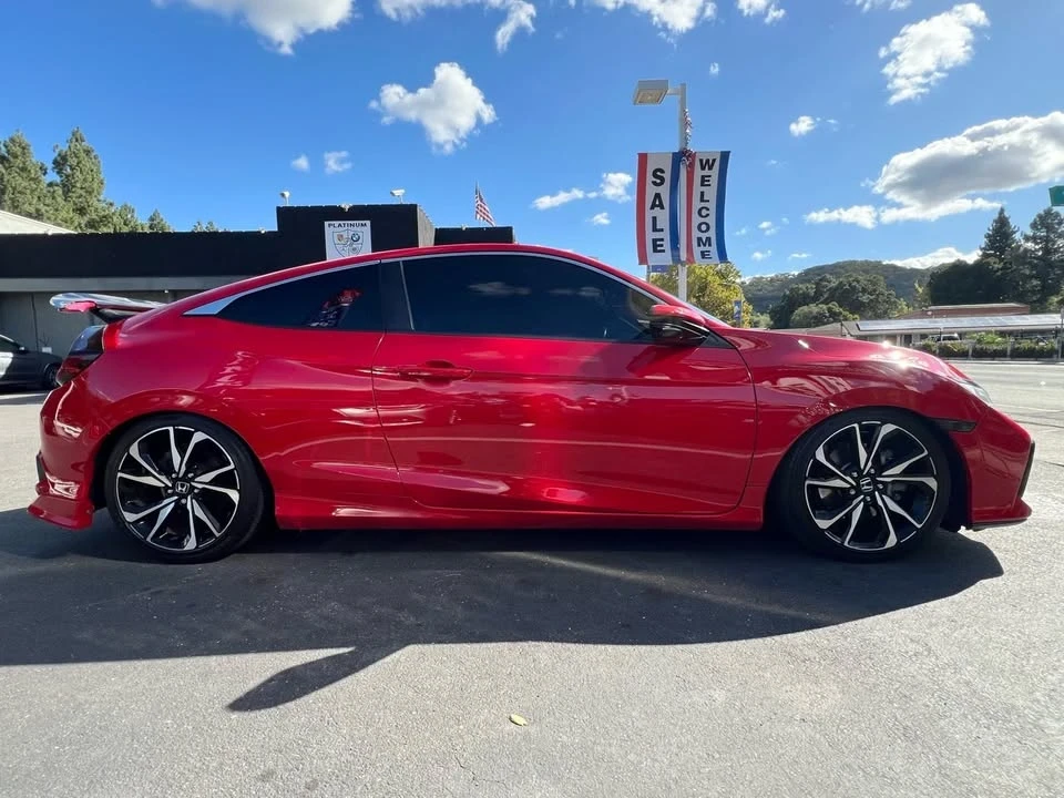 2017 Honda Civic 10th Gen - Image 8 of 20