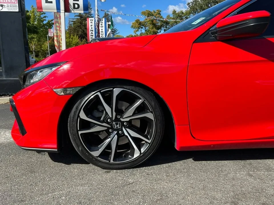 2017 Honda Civic 10th Gen - Image 12 of 20
