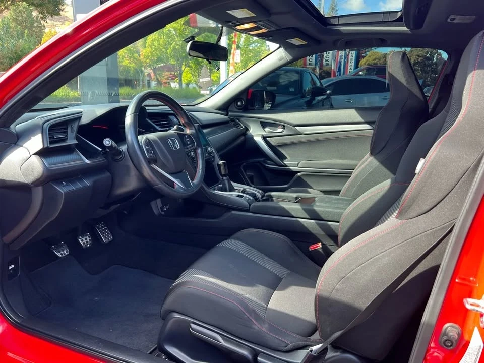 2017 Honda Civic 10th Gen - Image 17 of 20