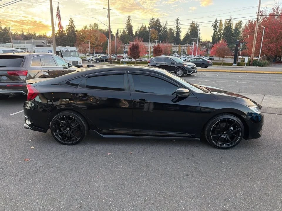 2017 Honda Civic 10th Gen - Image 8 of 20