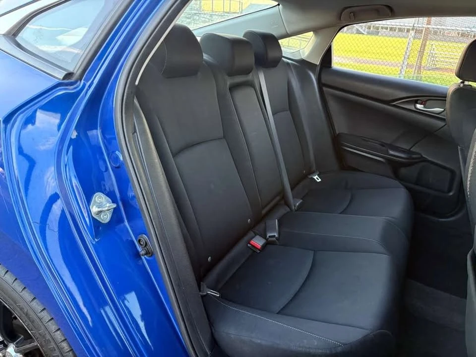 2017 Honda Civic 10th Gen - Image 11 of 20