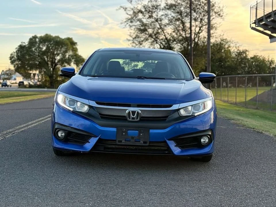 2017 Honda Civic 10th Gen - Image 6 of 20