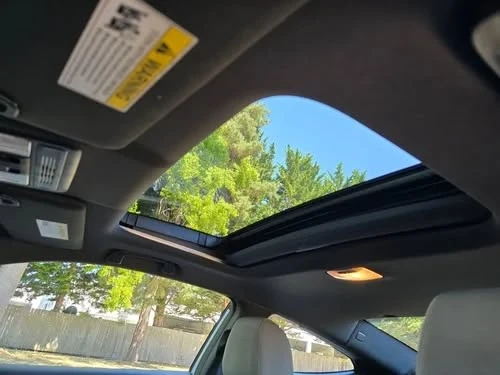2017 Honda Civic 10th Gen - Image 9 of 18