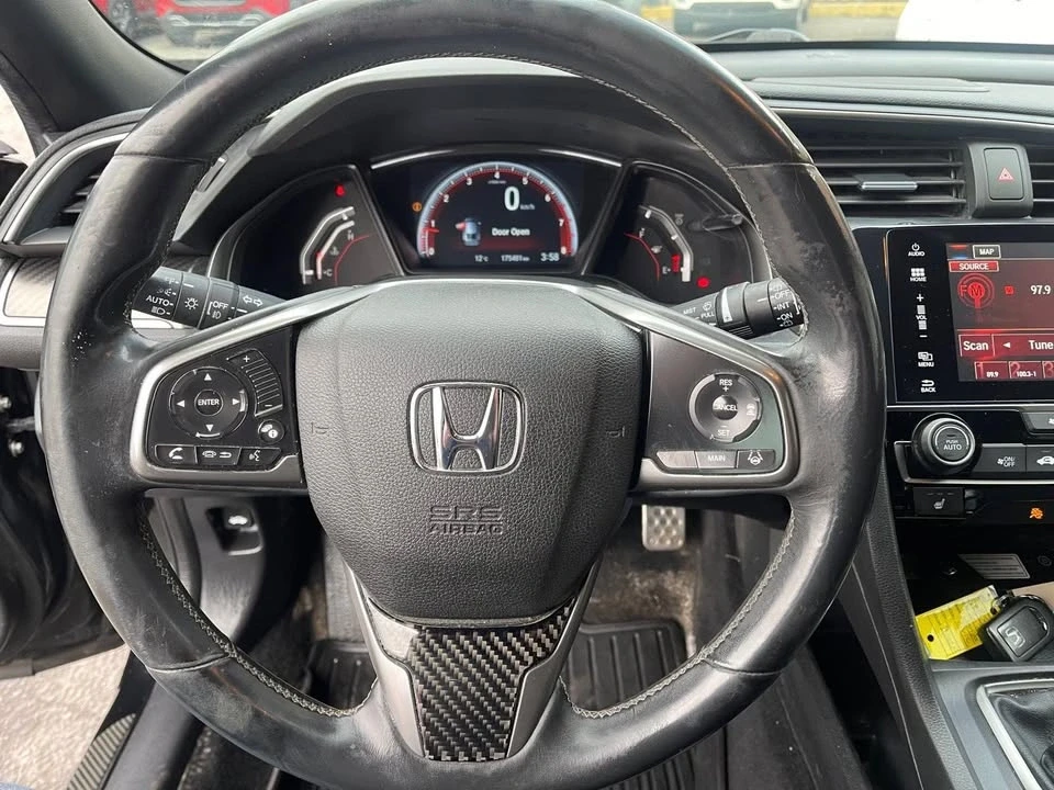 2017 Honda Civic 10th Gen - Image 16 of 17
