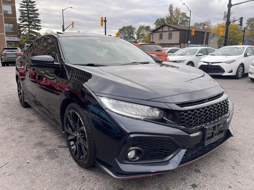 2017 Honda Civic 10th Gen - Image 4 of 17