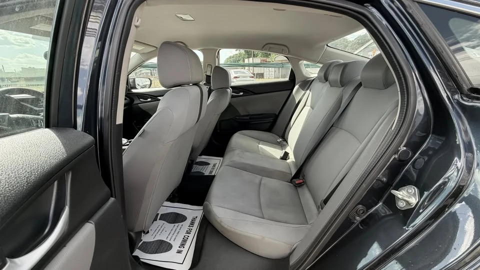 2017 Honda Civic 10th Gen - Image 12 of 19