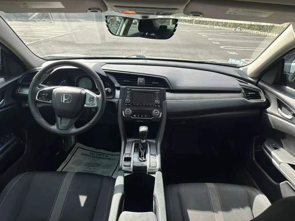 2017 Honda Civic 10th Gen - Image 10 of 15