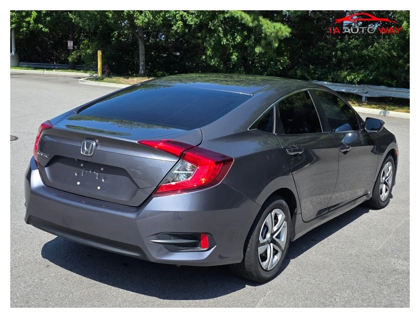 2017 Honda Civic 10th Gen - Image 5 of 8