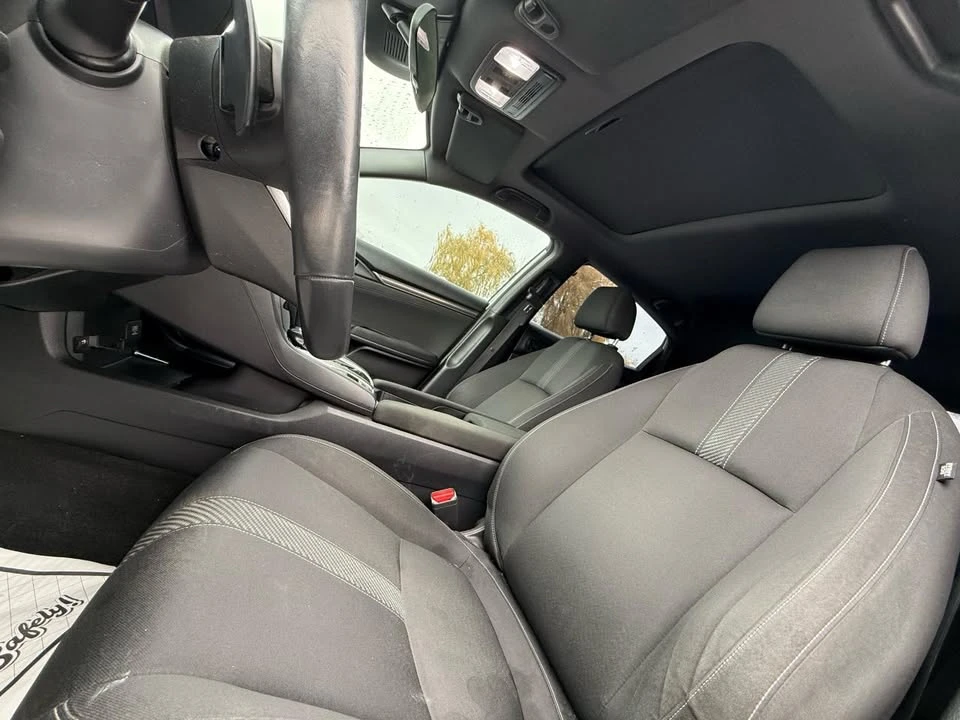 2017 Honda Civic 10th Gen - Image 10 of 20
