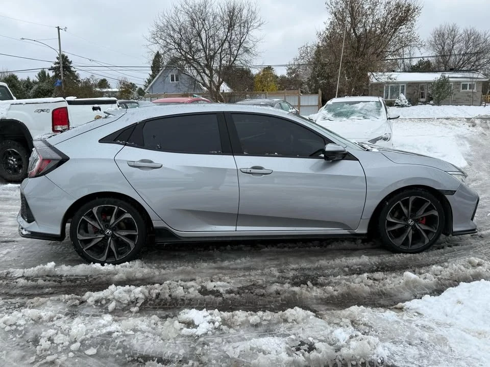 2017 Honda Civic 10th Gen - Image 6 of 20