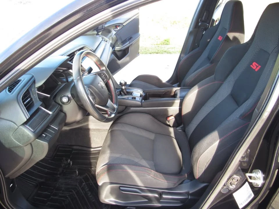2017 Honda Civic 10th Gen - Image 12 of 19