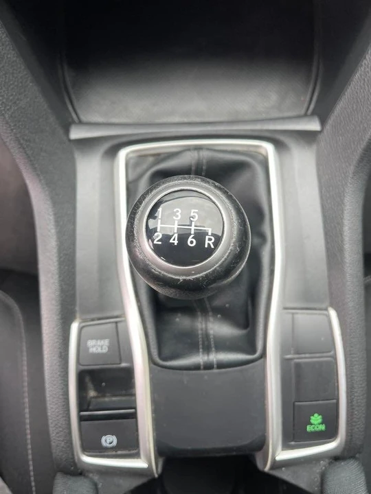 2017 Honda Civic 10th Gen - Image 12 of 14