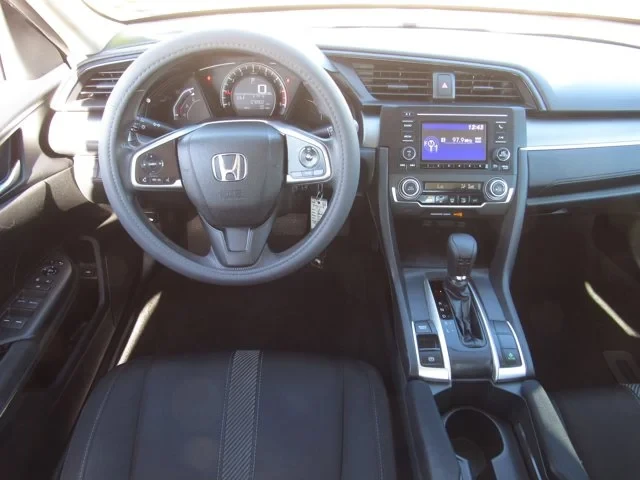 2017 Honda Civic 10th Gen - Image 12 of 13