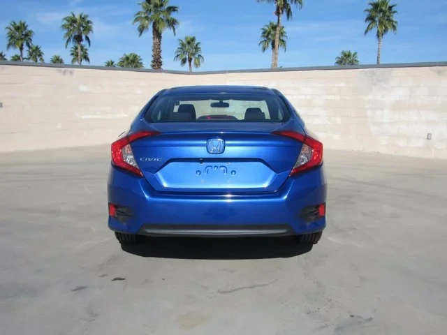 2017 Honda Civic 10th Gen - Image 7 of 13