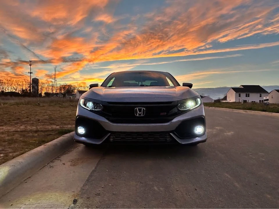 2017 Honda Civic Si 10th Gen - Image 3 of 7