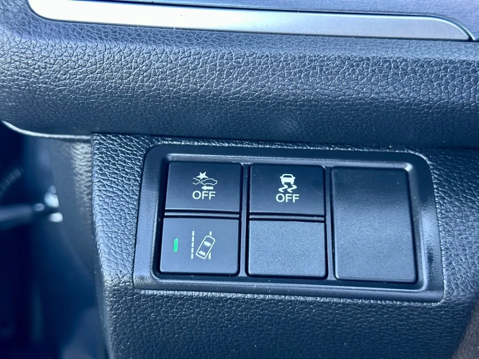 2017 Honda Civic 10th Gen - Image 13 of 19