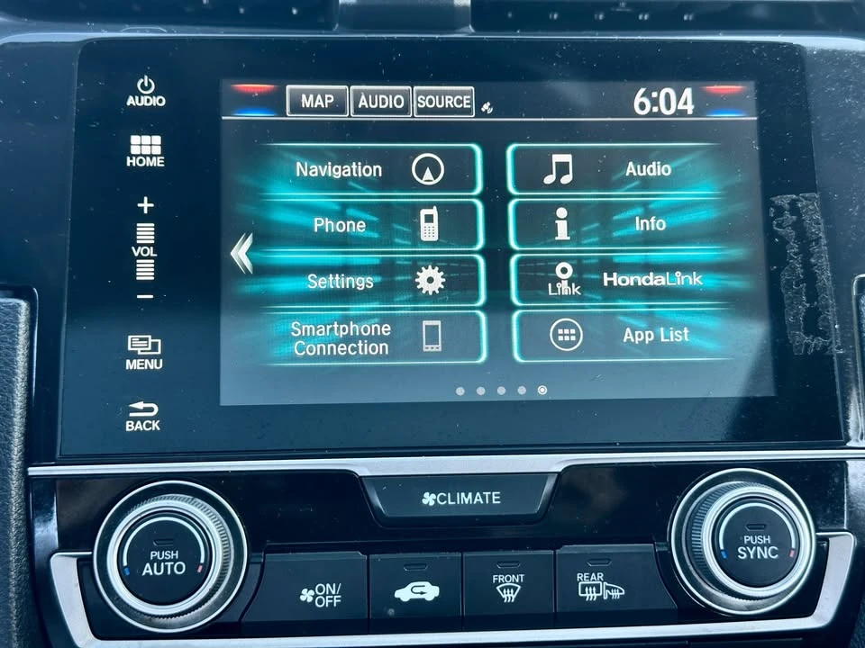 2017 Honda Civic 10th Gen - Image 17 of 19