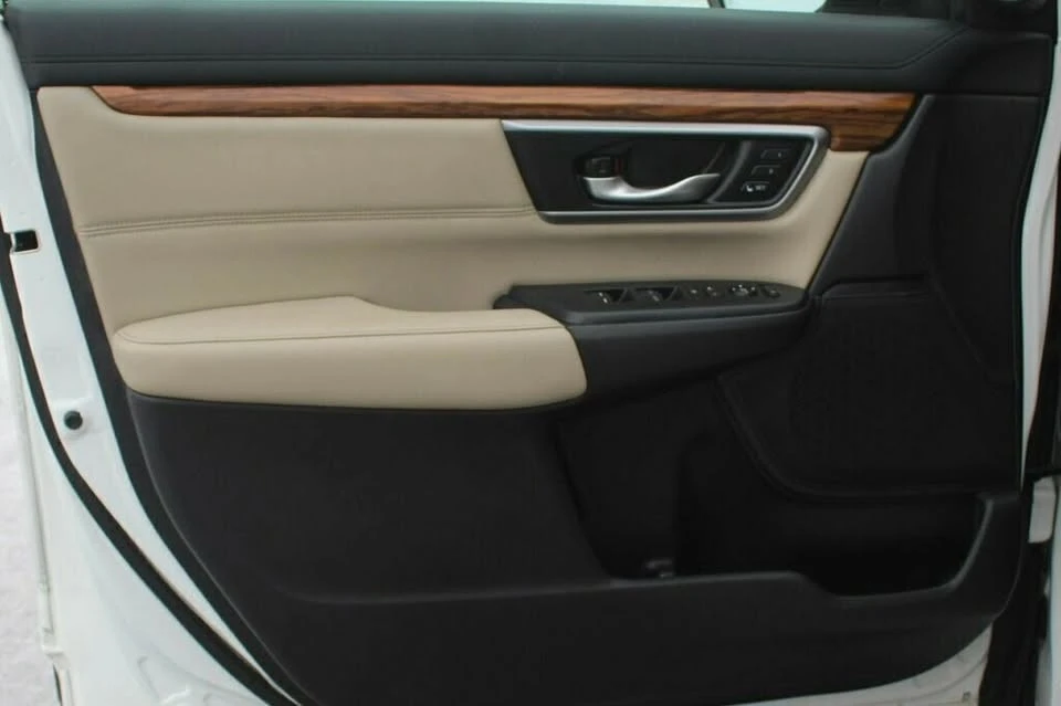2017 Honda CR-V 5th Gen - Image 19 of 20