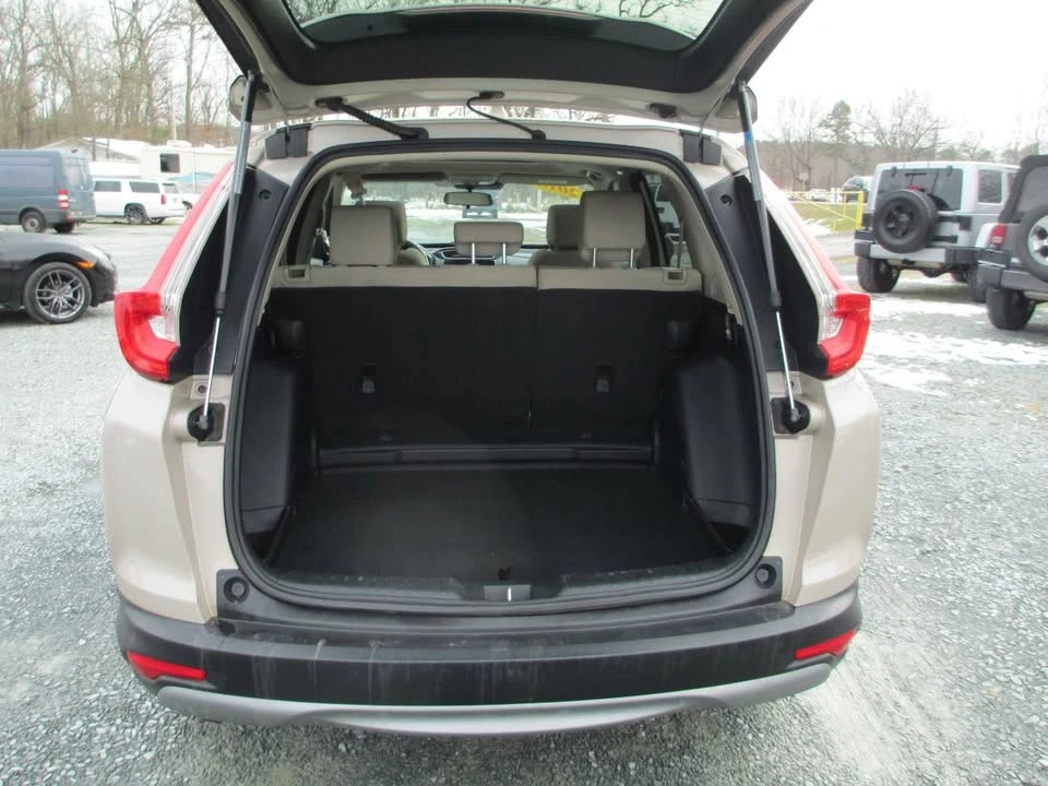 2017 Honda CR-V 5th Gen - Image 8 of 10