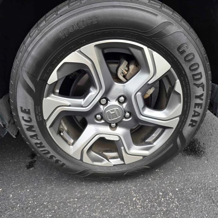 2017 Honda CR-V 5th Gen - Image 9 of 13