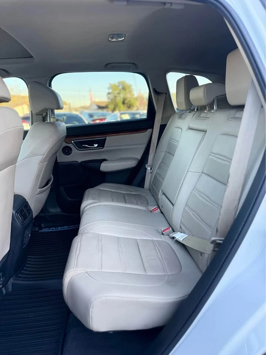 2017 Honda CR-V 5th Gen - Image 8 of 18