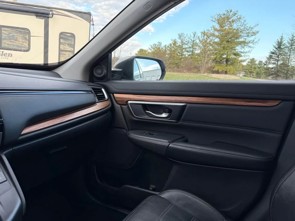 2017 Honda CR-V 5th Gen - Image 11 of 12