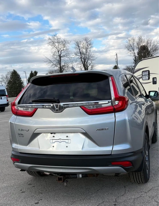 2017 Honda CR-V 5th Gen - Image 5 of 12