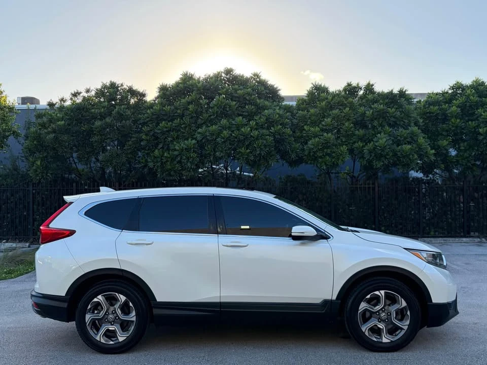 2017 Honda CR-V 5th Gen - Image 6 of 10