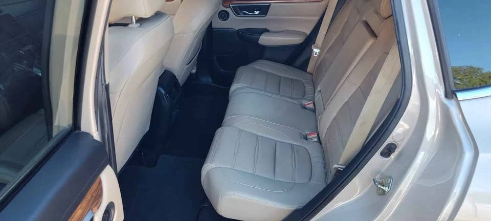 2017 Honda CR-V 5th Gen - Image 9 of 13