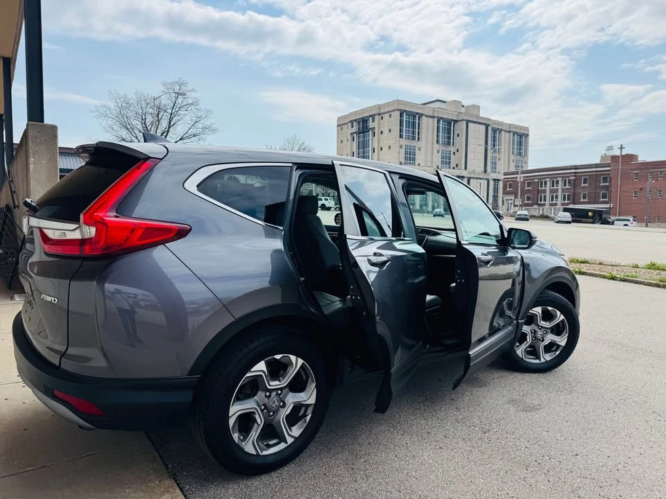 2017 Honda CR-V 5th Gen - Image 3 of 19