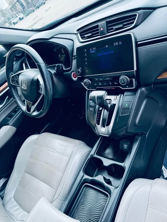 2017 Honda CR-V 5th Gen - Image 9 of 19