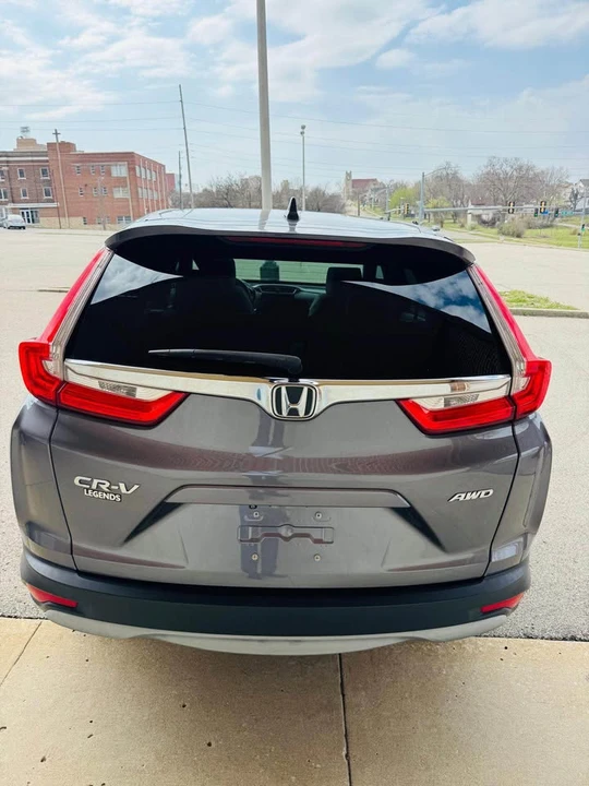 2017 Honda CR-V 5th Gen - Image 10 of 13