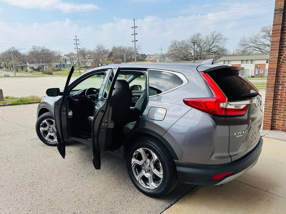 2017 Honda CR-V 5th Gen - Image 5 of 13