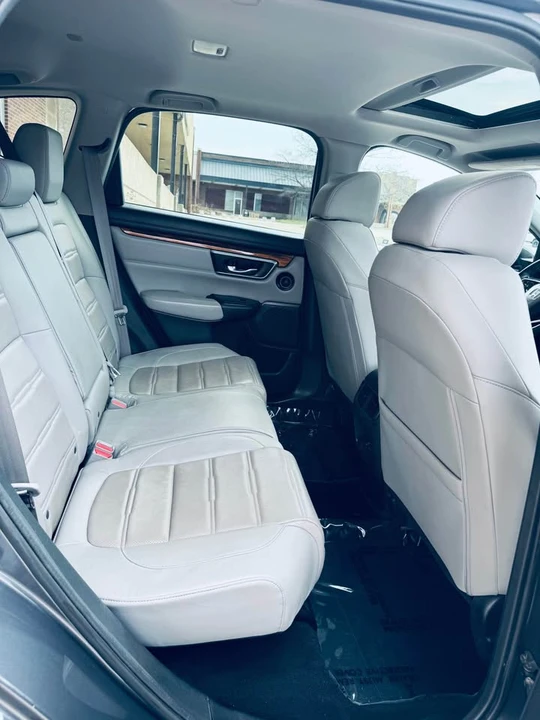 2017 Honda CR-V 5th Gen - Image 10 of 19