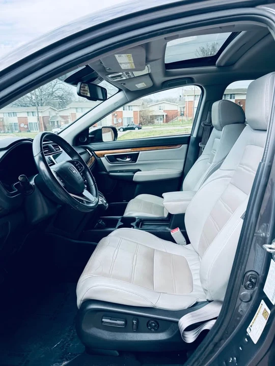 2017 Honda CR-V 5th Gen - Image 5 of 19