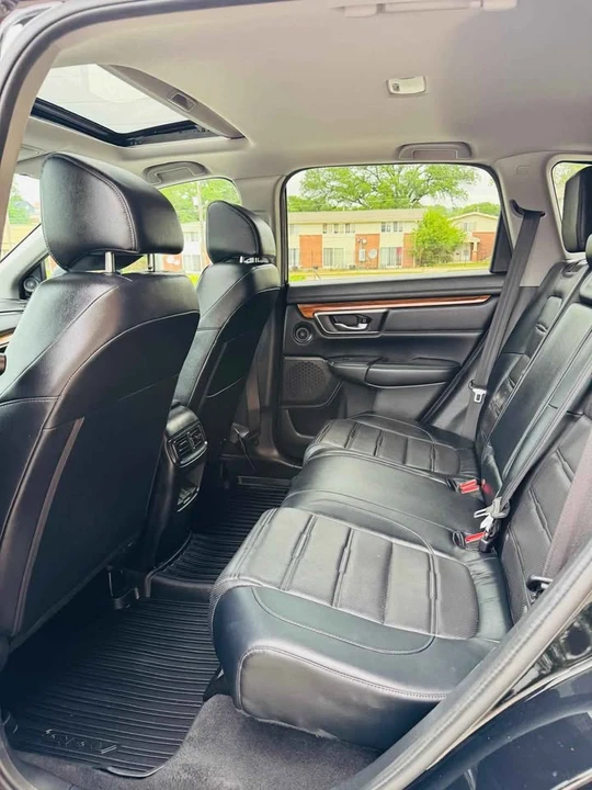 2017 Honda CR-V 5th Gen - Image 10 of 19