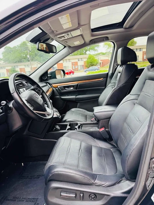 2017 Honda CR-V 5th Gen - Image 17 of 19