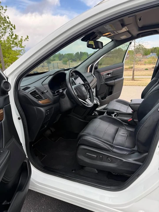 2017 Honda CR-V 5th Gen - Image 7 of 10