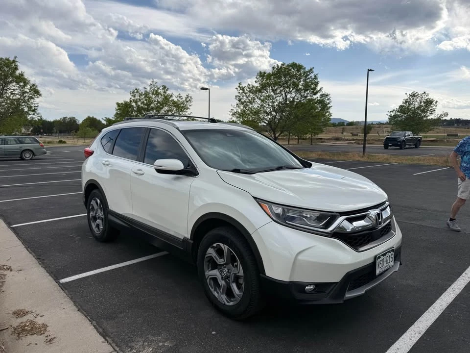 2017 Honda CR-V 5th Gen - Image 2 of 10
