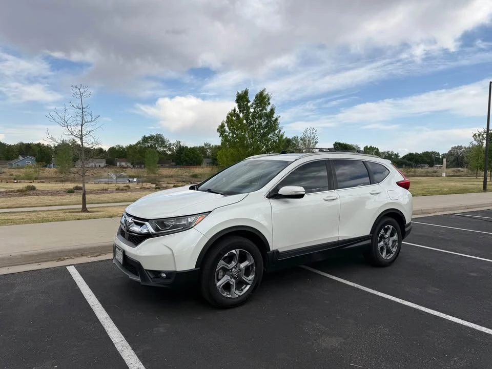 2017 Honda CR-V 5th Gen - Image 5 of 10
