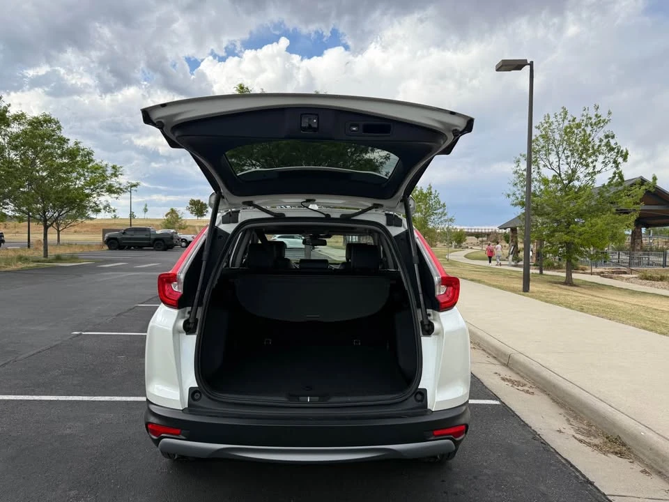 2017 Honda CR-V 5th Gen - Image 6 of 10
