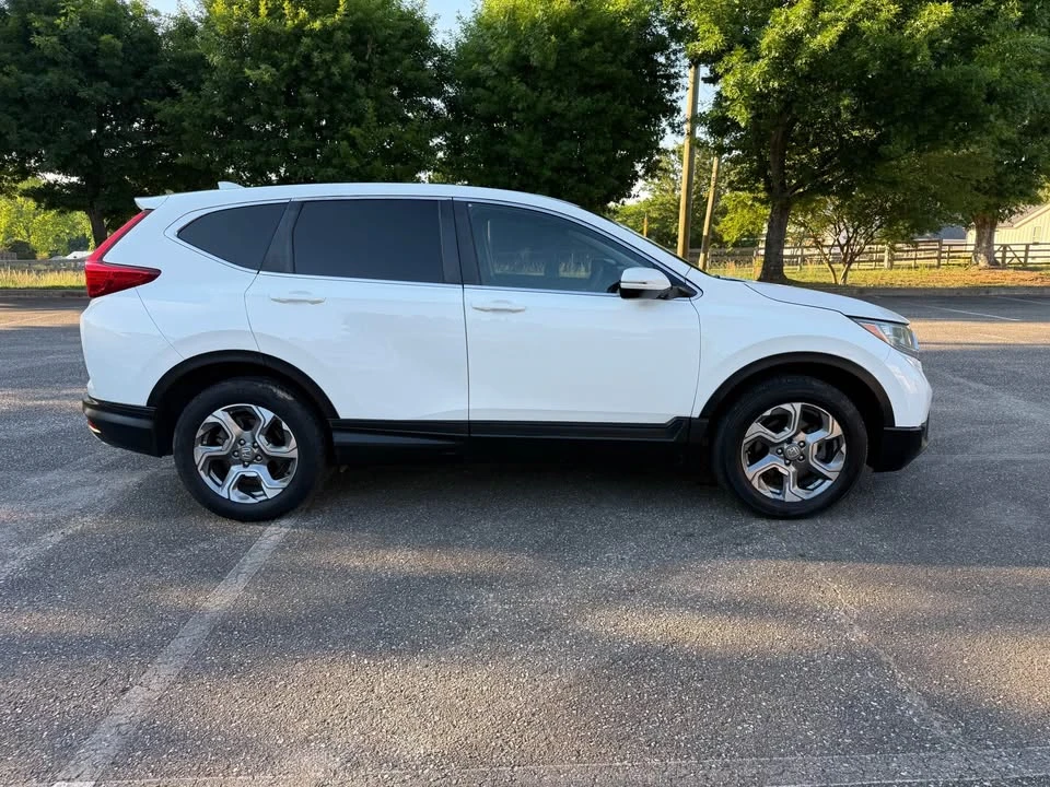 2017 Honda CR-V 5th Gen - Image 3 of 13