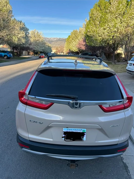 2017 Honda CR-V 5th Gen - Image 2 of 9