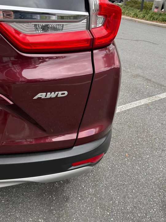 2017 Honda CR-V 5th Gen - Image 5 of 11