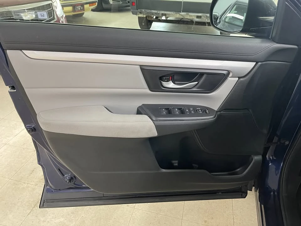 2017 Honda CR-V 5th Gen - Image 17 of 20