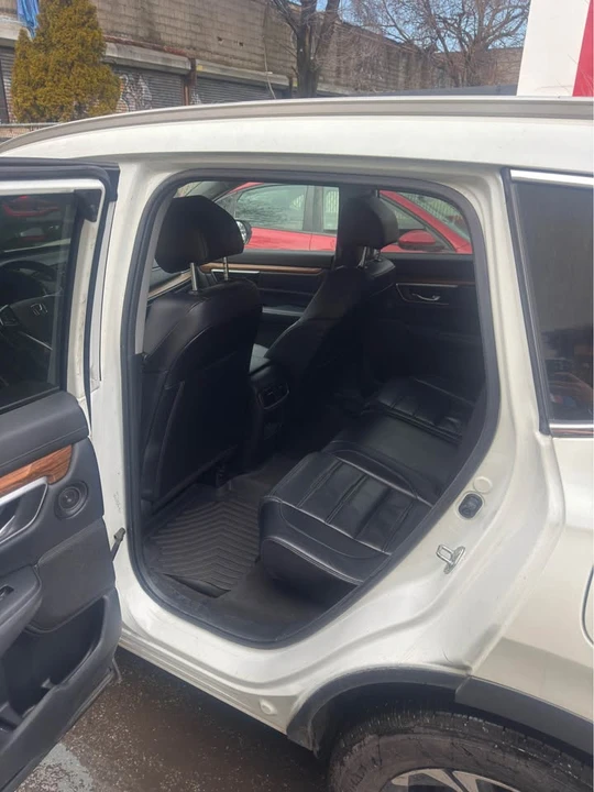 2017 Honda CR-V 5th Gen - Image 11 of 13